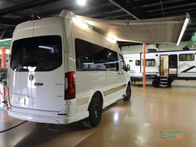 2025 Grech RV Turismo-ion AWD — photo 37 view