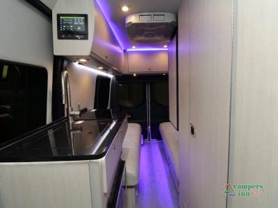 2025 Grech RV Turismo-ion AWD — interior view