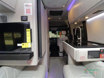 2025 Grech RV Turismo-ion AWD — photo 7 view