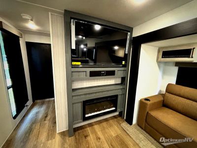 2027 Forest River Puma Vista — photo 13 view