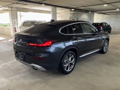 2025 BMW X4 — photo 13 view