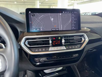 2025 BMW X4 — photo 12 view