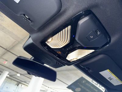 2025 BMW X4 — photo 31 view