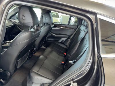 2025 BMW X4 — photo 11 view