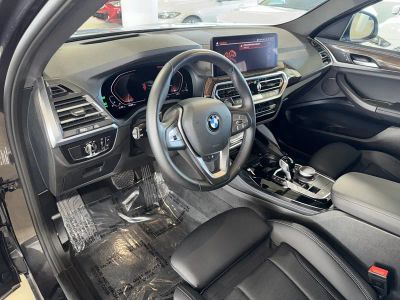 2025 BMW X4 — photo 25 view