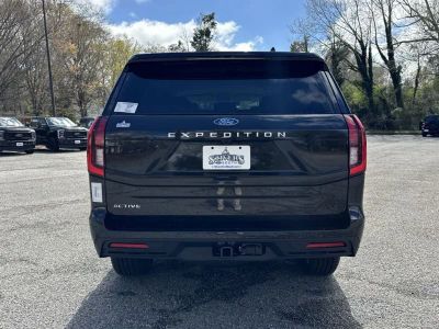 2026 Ford Expedition - Photo 6