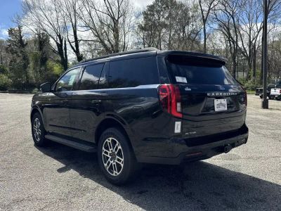 2026 Ford Expedition - Photo 5