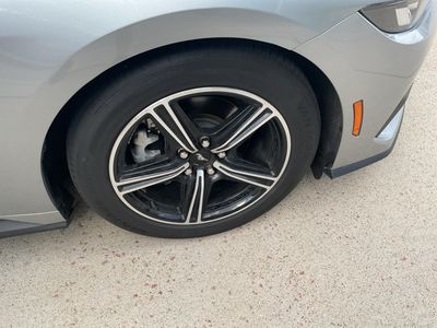 2024 Ford Mustang - Photo 8
