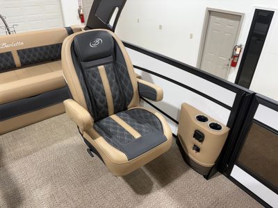 2026 Barletta Lusso L25UCA - Photo 18