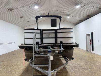 2026 Barletta Lusso L25UCA - Photo 9
