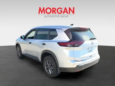 2024 Nissan Rogue — engine compartment view