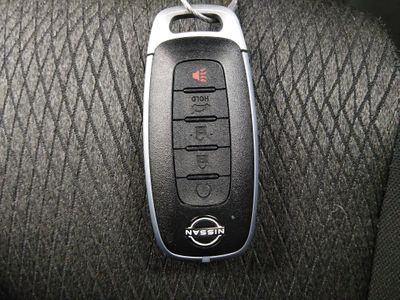 2025 Nissan Rogue — photo 15 view