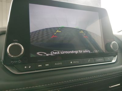 2025 Nissan Rogue — photo 16 view