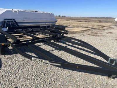 2025 BEAR Trailers BWD 14 HD — front three-quarter view