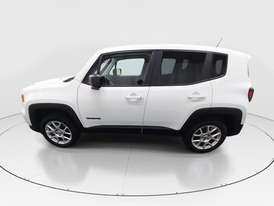 2023 Jeep Renegade - Photo 4