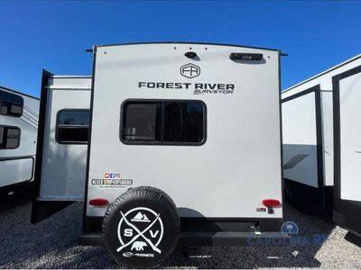 2025 Forest River Grand Surveyor - Photo 3