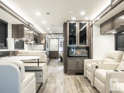 2026 Jayco Precept - Photo 9