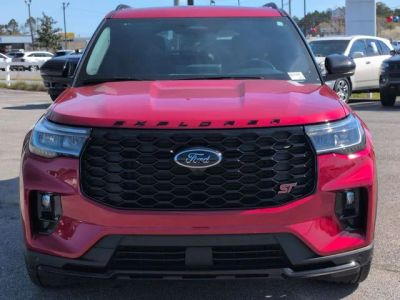 2025 Ford Explorer - Photo 8