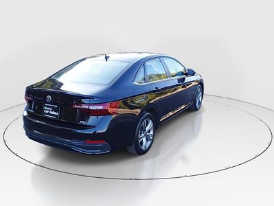 2024 Volkswagen Jetta — photo 7 view