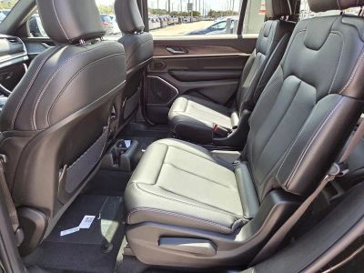 2026 Jeep Grand Cherokee L — photo 9 view