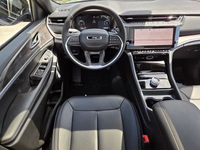 2026 Jeep Grand Cherokee L — photo 12 view