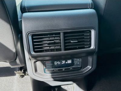 2026 Volkswagen Atlas — photo 19 view