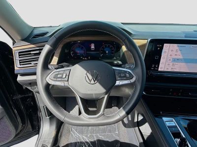 2026 Volkswagen Atlas — photo 10 view