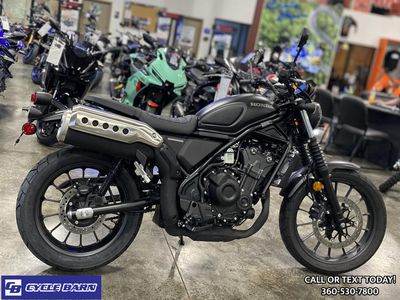 2025 Honda SCL500 - Photo 3
