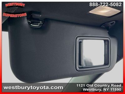 2024 Toyota RAV4 Prime - Photo 30