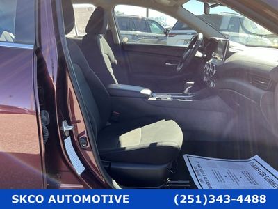 2024 Nissan Sentra - Photo 3