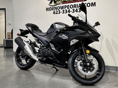 2026 Kawasaki Ninja 500 Metallic Flat Spark Black - Photo 1