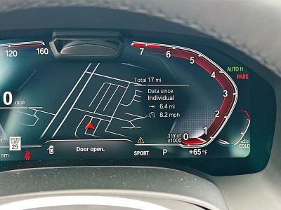 2026 BMW 8 Series — photo 9 view