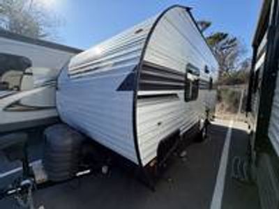 2022 Sunset Park RV Sunset Park RV Sun Lite — rear three-quarter view