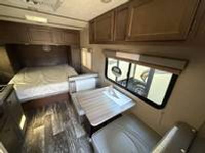 2022 Sunset Park RV Sunset Park RV Sun Lite — photo 7 view