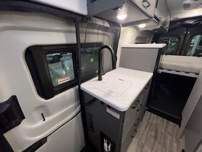 2026 Thor Motor Coach PALLADIUM - Photo 4