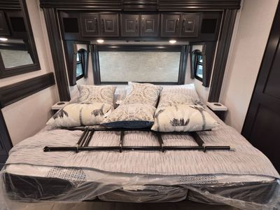 2026 Fleetwood DISCOVERY LXE - Photo 28