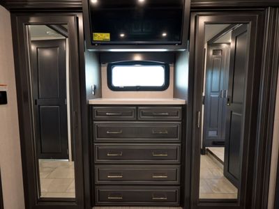 2026 Fleetwood DISCOVERY LXE - Photo 30
