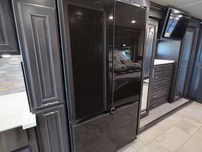 2026 Fleetwood DISCOVERY LXE - Photo 14