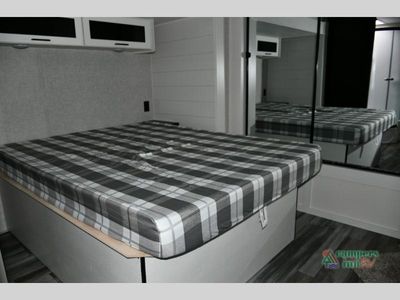 2025 Jayco Jay Flight SLX - Photo 22