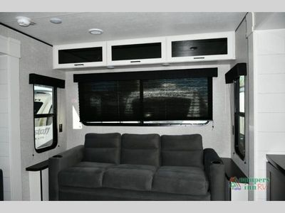 2025 Jayco Jay Flight SLX - Photo 11