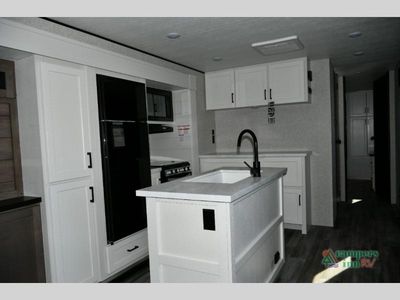 2025 Jayco Jay Flight SLX - Photo 14
