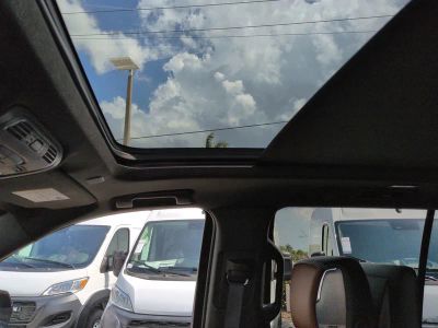 2023 GMC Yukon — photo 21 view