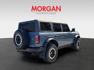 2023 Ford Bronco — photo 8 view
