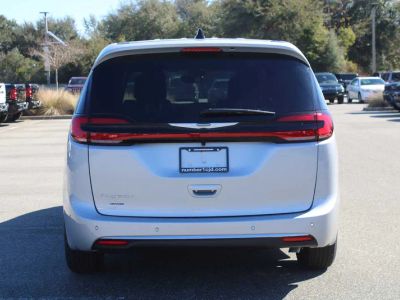 2026 Chrysler Pacifica — rear three-quarter view