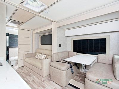 2025 Tiffin Motorhomes Wayfarer - Photo 10