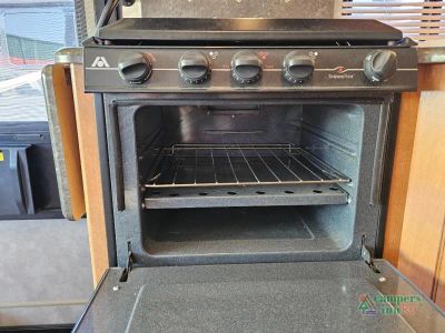 2012 Itasca Sunstar — photo 33 view
