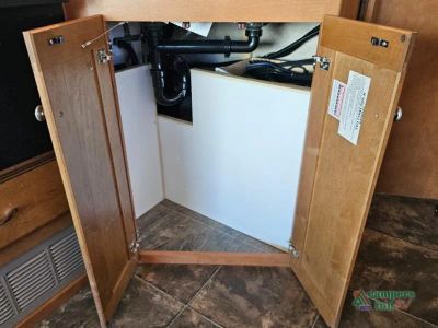 2012 Itasca Sunstar — photo 35 view
