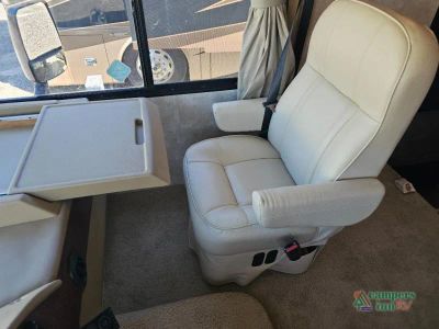 2012 Itasca Sunstar — photo 19 view