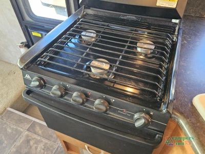 2012 Itasca Sunstar — photo 32 view