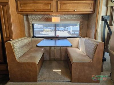 2012 Itasca Sunstar — photo 43 view